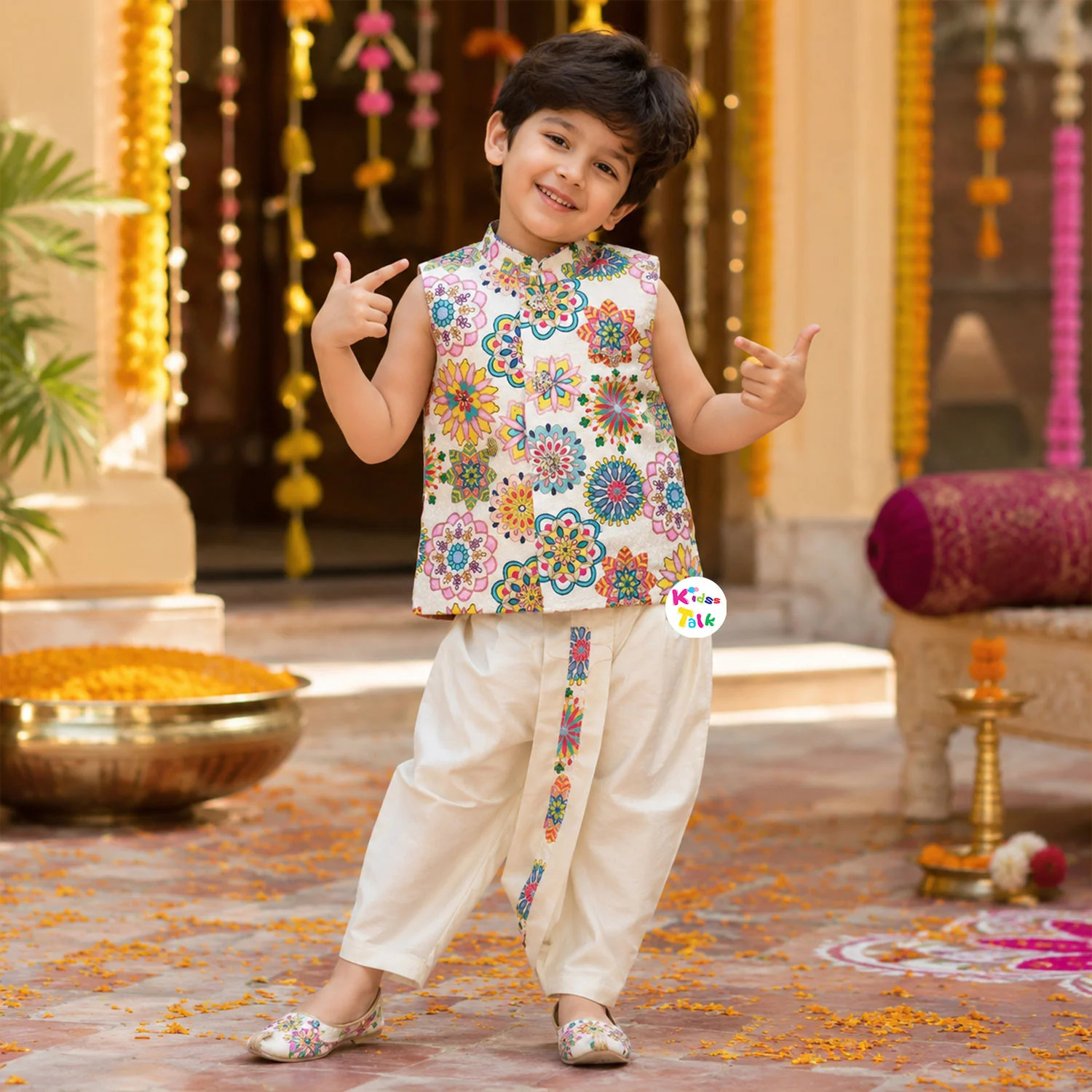 Cotton Sleeveless Printed Kurta With Dhoti - Cream
