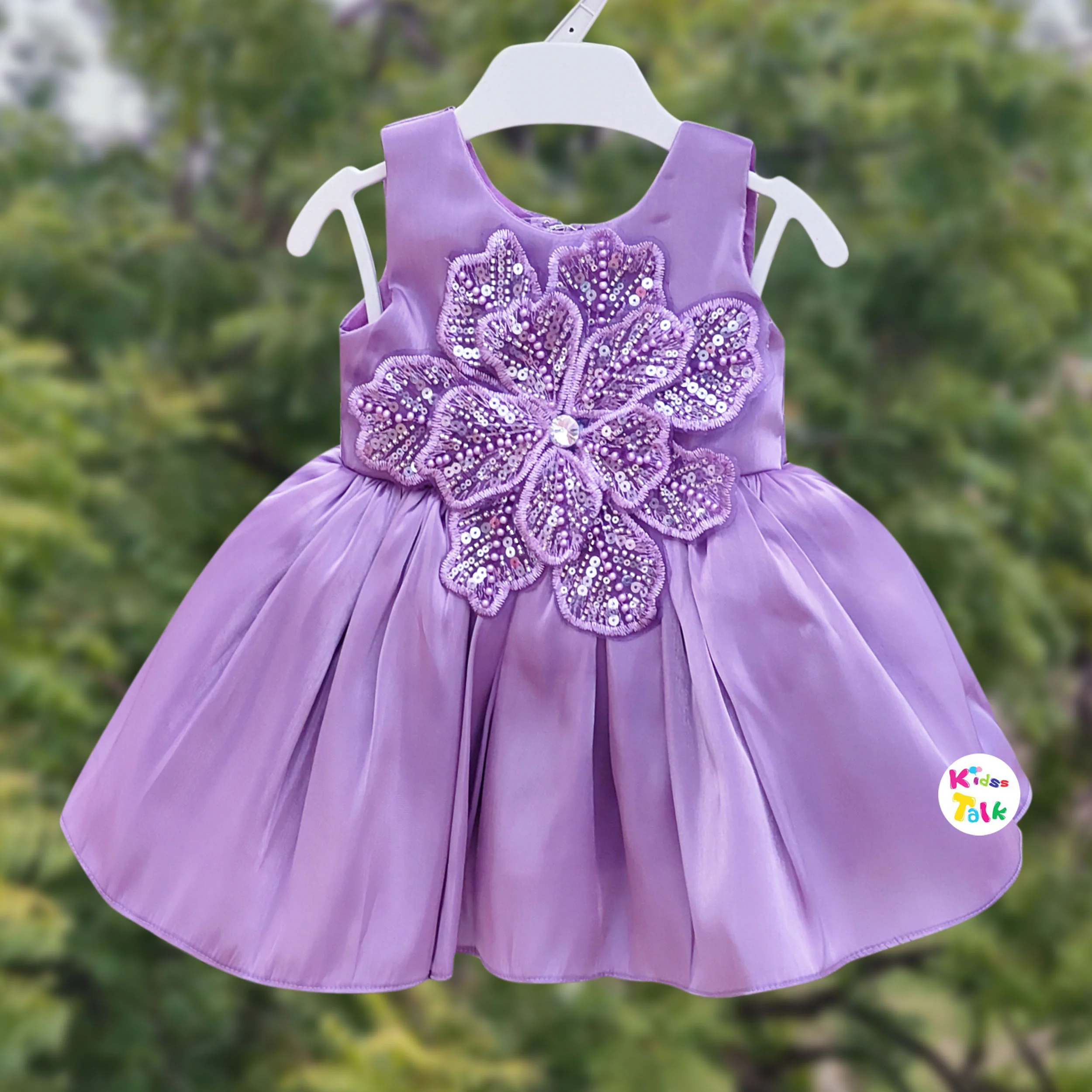 Satin Sleeveless Frock With Flower Applique - Lavender