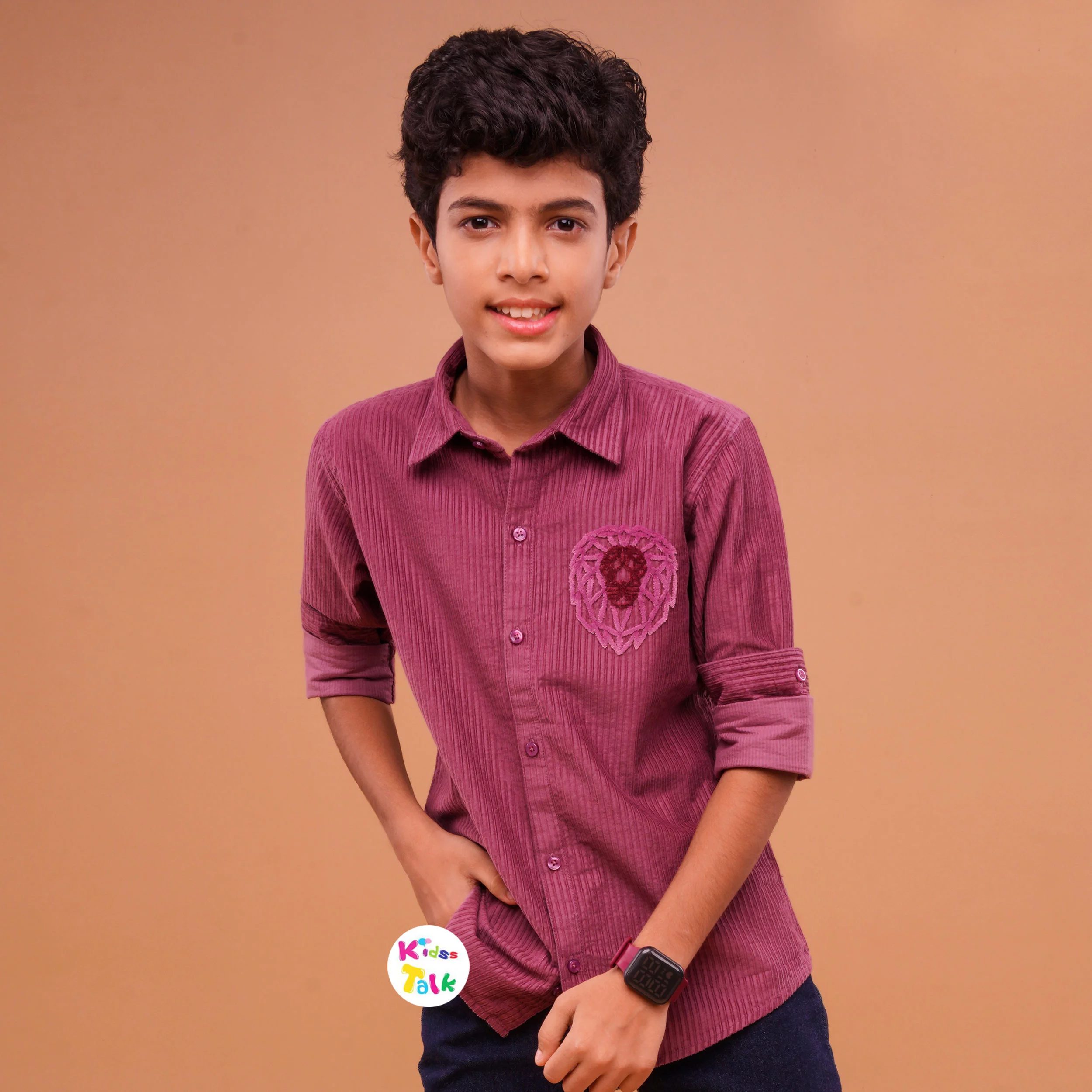 Soft Corduroy Full Sleeve Shirt With Patch Work - Wine