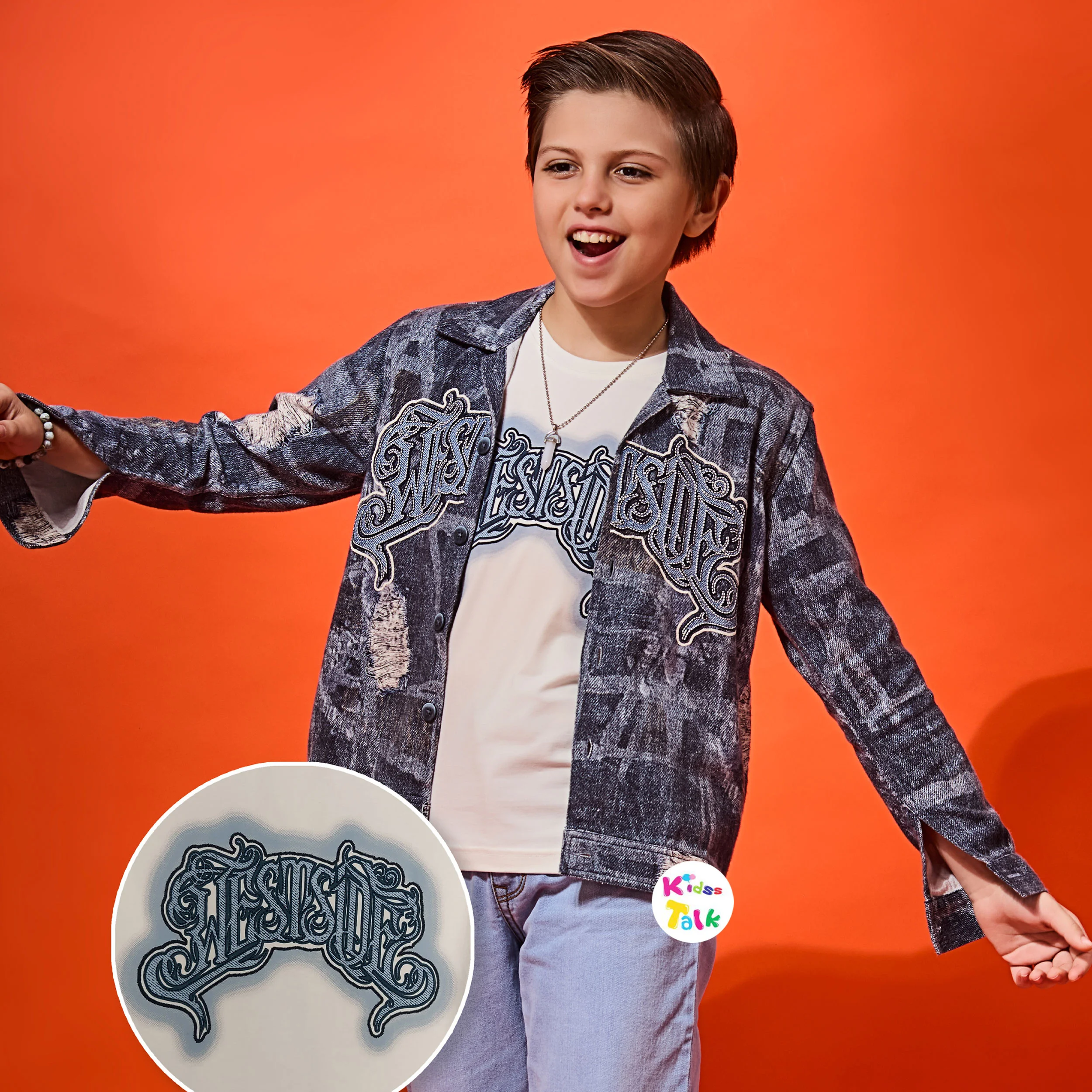 Denim Full Sleeve Jacket With Printed T-shirt - Denim Blue