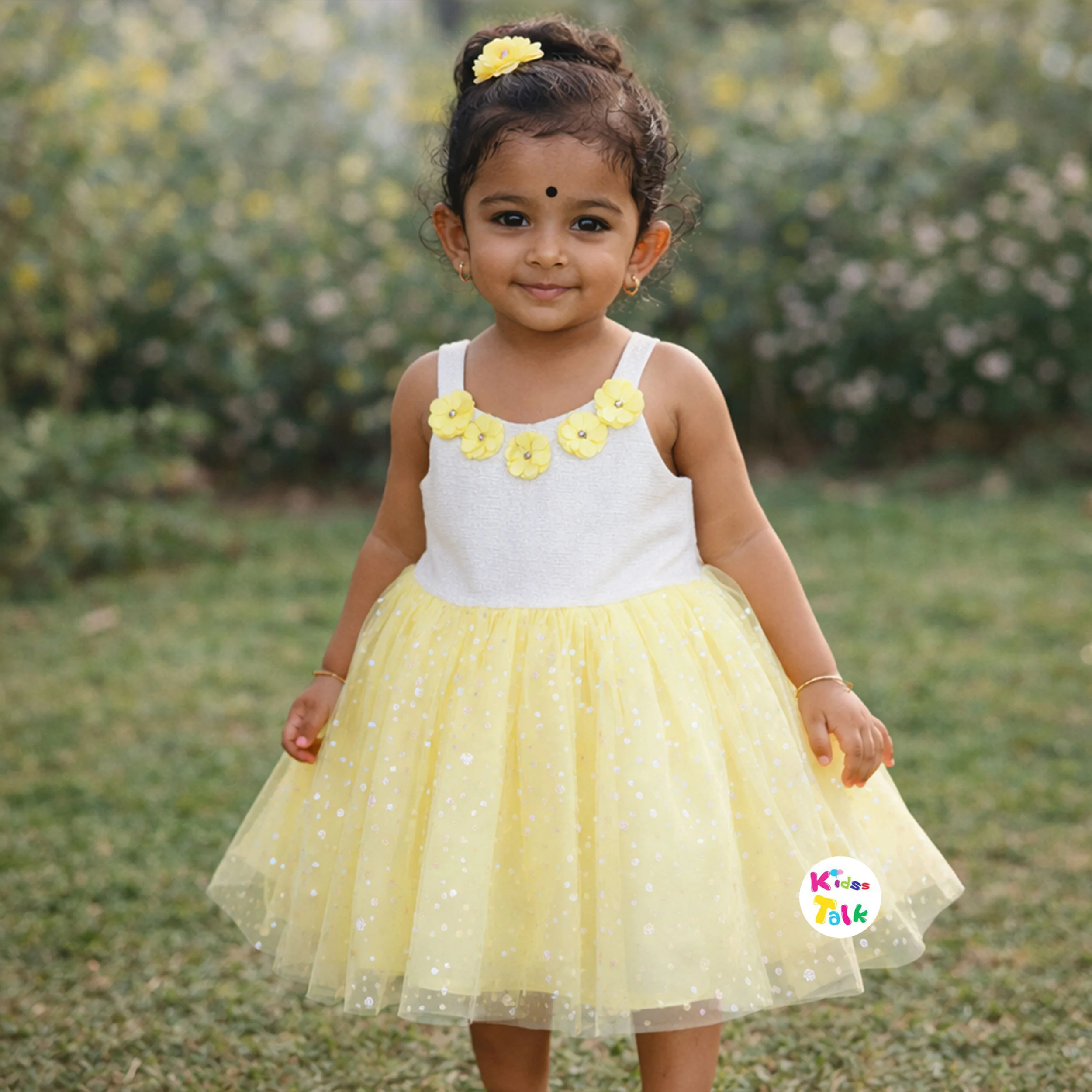 Cute Net Sleeveless Frock With Flower Patch Work - Lemon Yellow